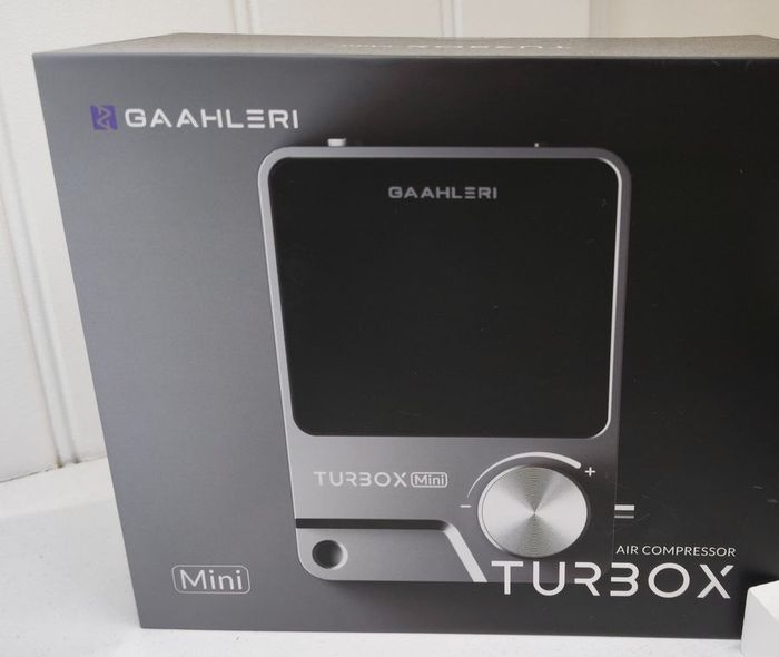 Gaahleri Turbox Mini air compressor, boxed