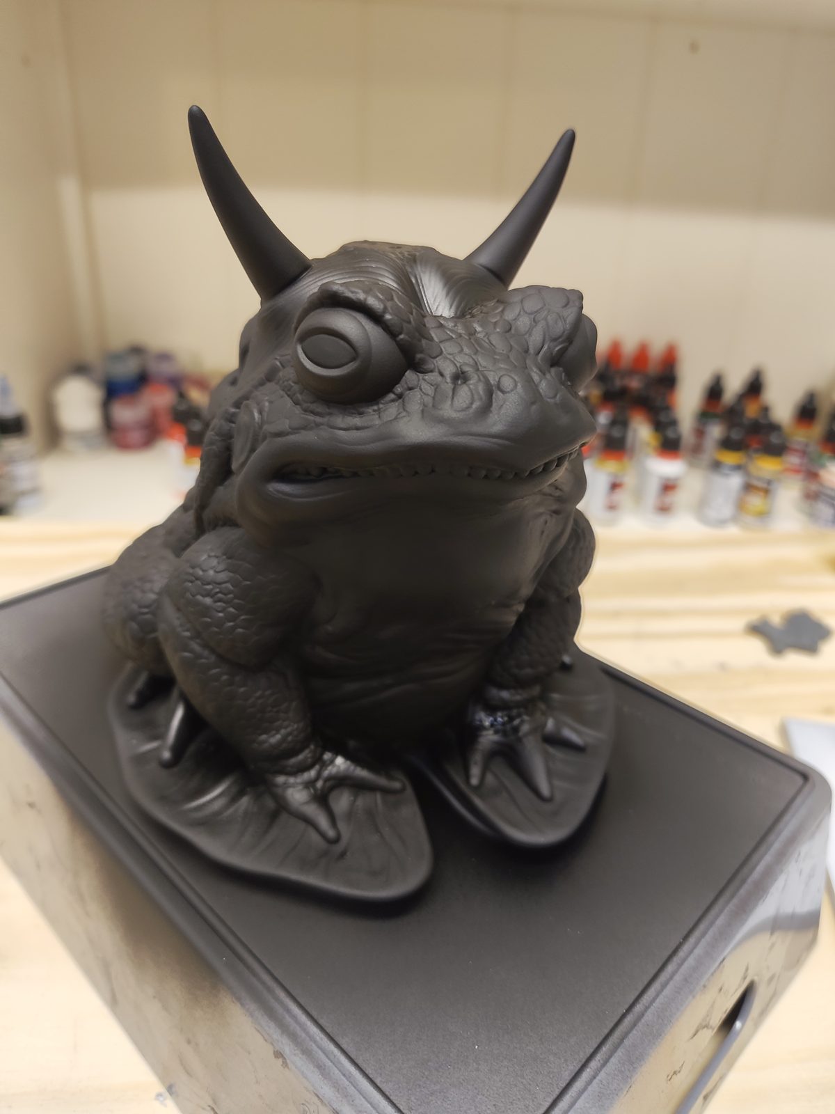 High detail resin 3D printed demon toad figure from Physibles Jersey